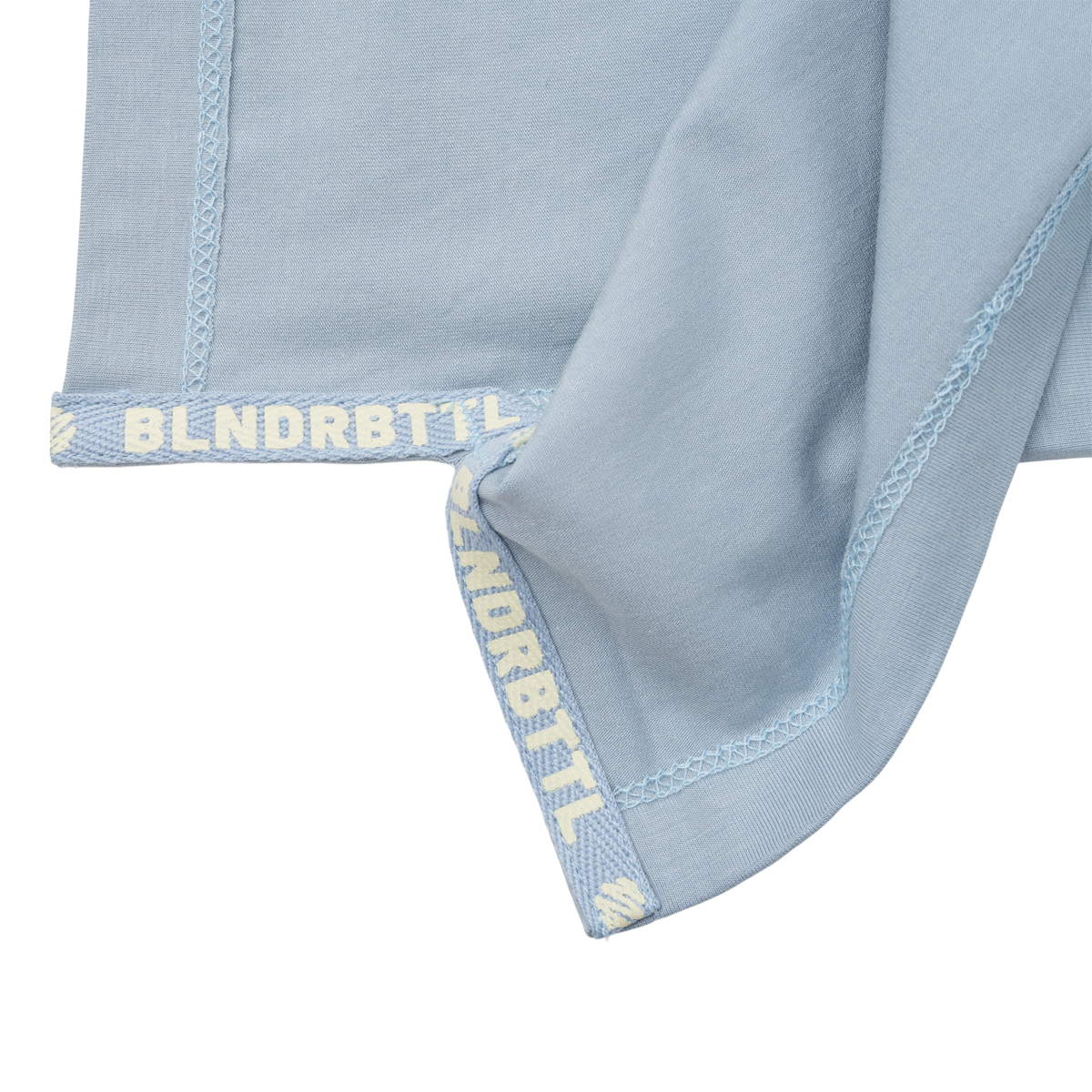 blenderbottle-essential-t-shirt-y2 BB-BlueShirtHem-3.png